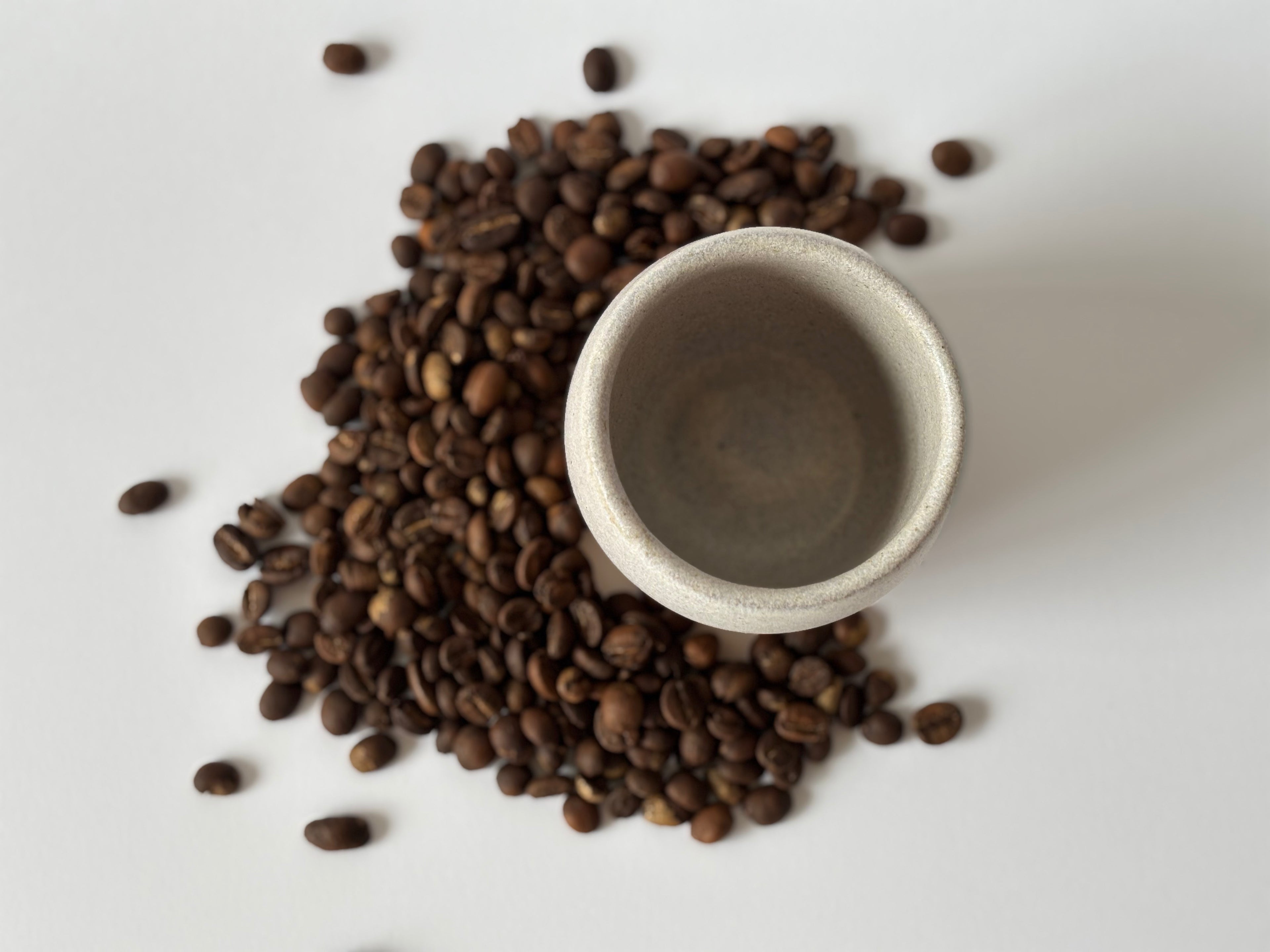 Rinkinys: espresso puodelis ir Brazil kava